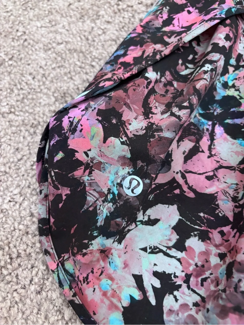 Lululemon Hotty Hot High-Rise Skirt Size 4